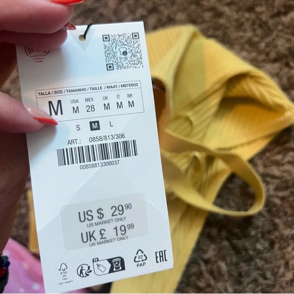 Zara Yellow Ribbed Bodysuit - Picture 4 of 4